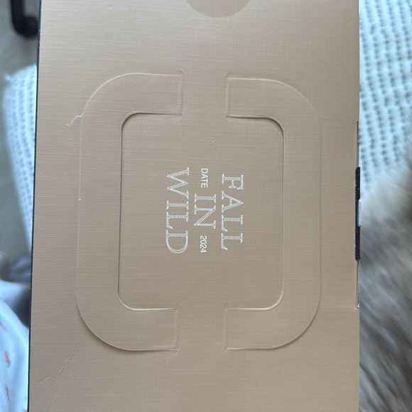 Fall In Wild Vinyl Face Plush Doll- Pop Mart Labubu - Picture 16 of 17